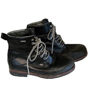 UGG Black Leather Lace-Up Ankle Boots with Tan Accent